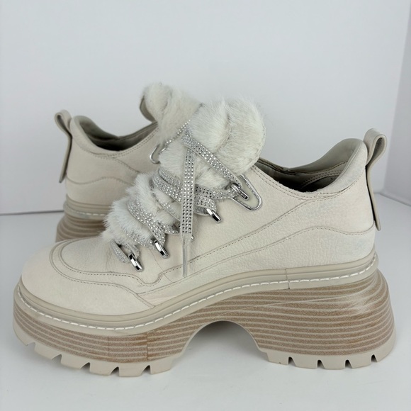 Michael Kors Shiloh Faux Fur Nubuck Platform Boots Size 8.5M (With Box) - Picture 7 of 16